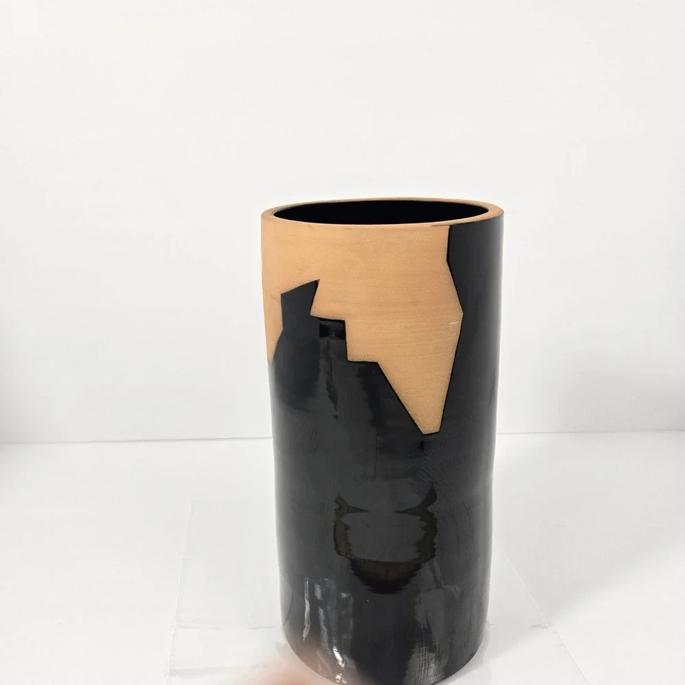 Chiminazzo Italy Postmodern Black Terracotta Geometric Cylinder Vase Signed